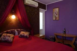 Мини-отель Камея Севастополь Двухместный номер с 1 кроватью-1